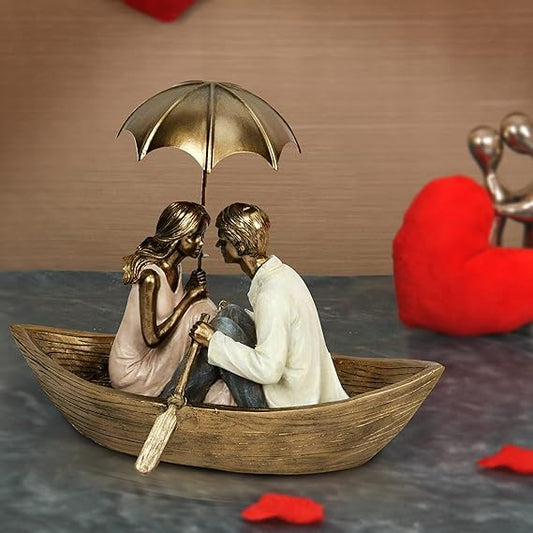 Gift for Girlfriend Boyfriend Husband Wife Girls Boys Birthday Wedding Anniversary Romantic Boat Couple Showpiece Statue for Home Decor Living Room Table Decoration Items