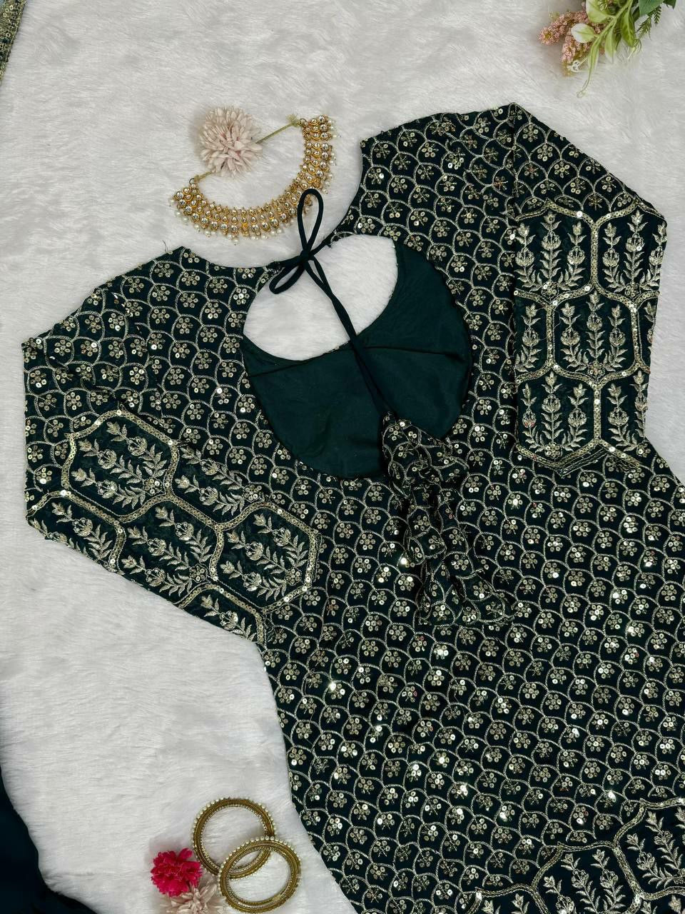 beautiful Designer Suit on Georgette febric with Inner and Sequnce & Thred work and Sharara on also Georgette Febric With Sequnce & thred work and Dupatta on Soft