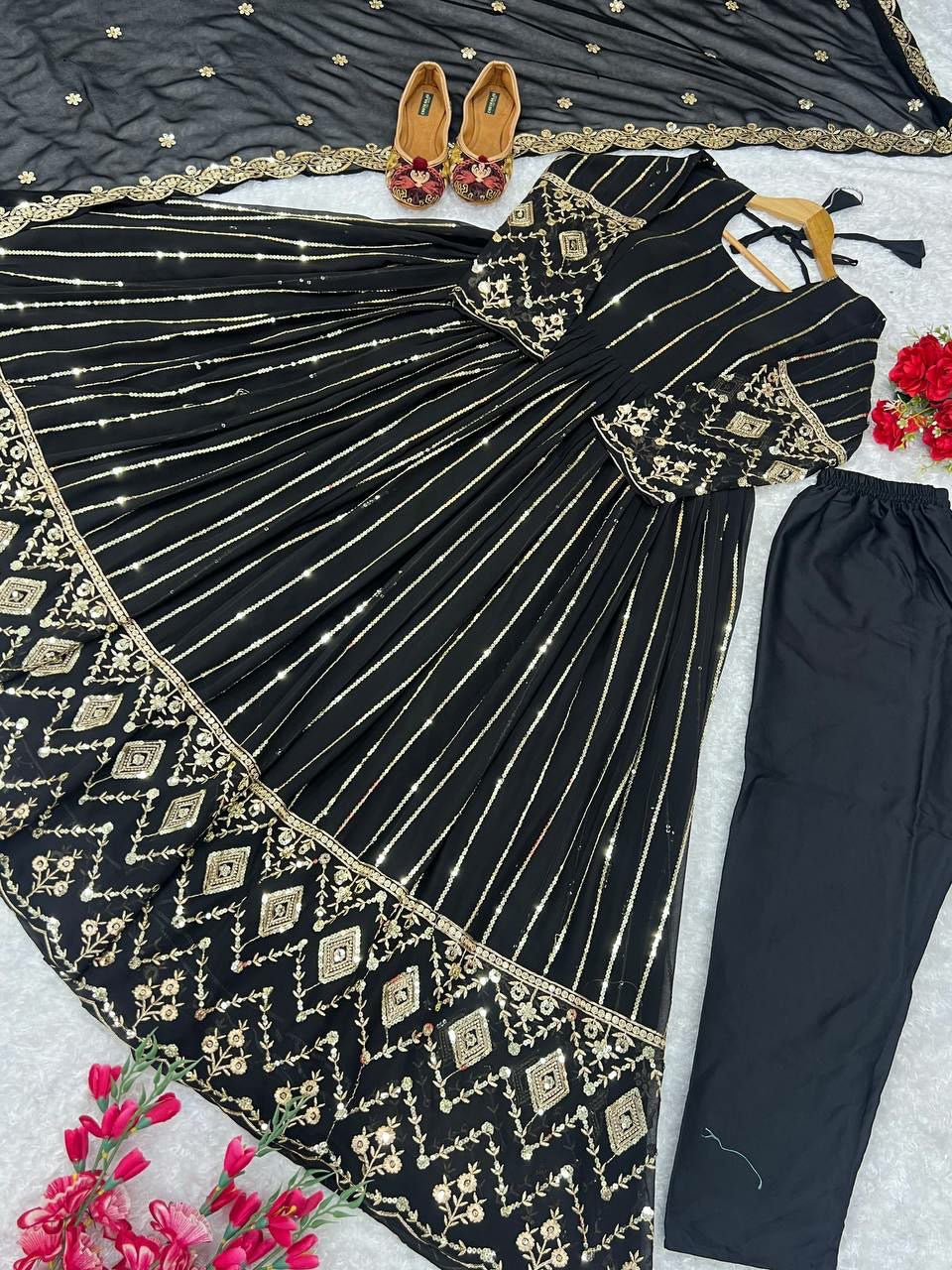 ĐĚSIGNER PARTY WEAR LOOK  GOWN WITH PANT AND EMBROIDERY  WORK