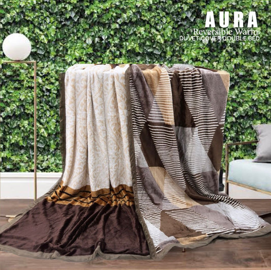 QUEEN SIZE AURA 💤 REVERSIBLE WARM QUILT COVER/CAN BE USED AS A BLANKET ❄️❄️