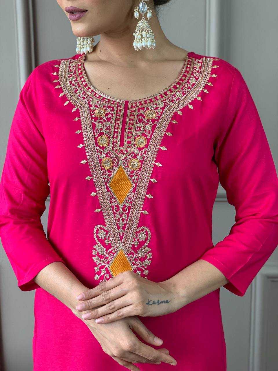 Suits & Dresses Wholesale Ladies Suits Designer Suits Silk Suits Manufacturer