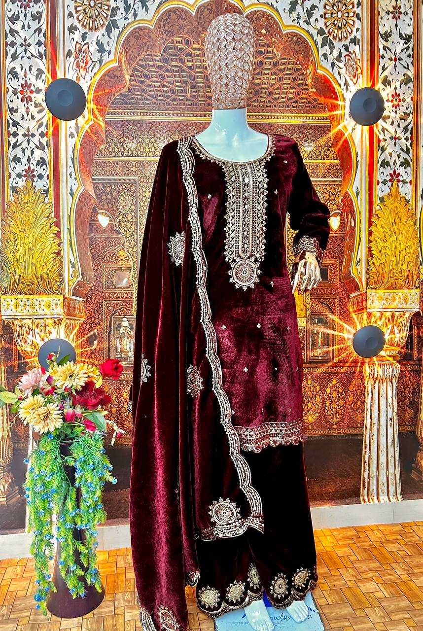 SUITS & DRESSES WHOLESALE VELVET EMBROIDERY PAKISTANI PALAZZO SUITS MANUFACTURER