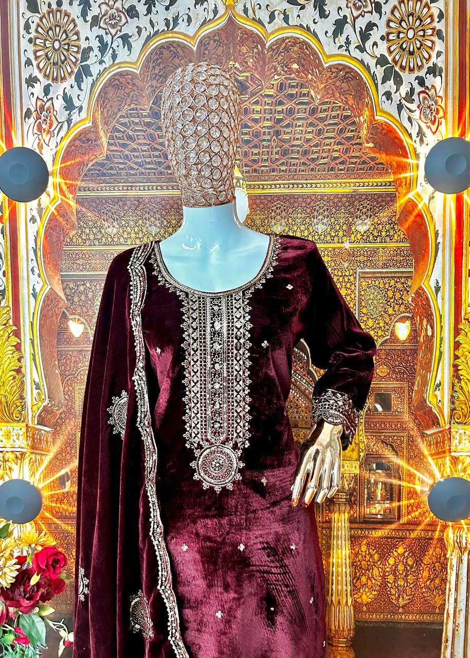 SUITS & DRESSES WHOLESALE VELVET EMBROIDERY PAKISTANI PALAZZO SUITS MANUFACTURER