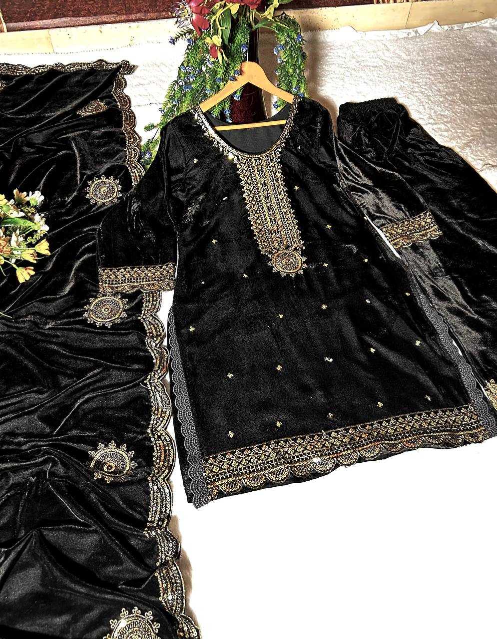 SUITS & DRESSES WHOLESALE VELVET EMBROIDERY PAKISTANI PALAZZO SUITS MANUFACTURER